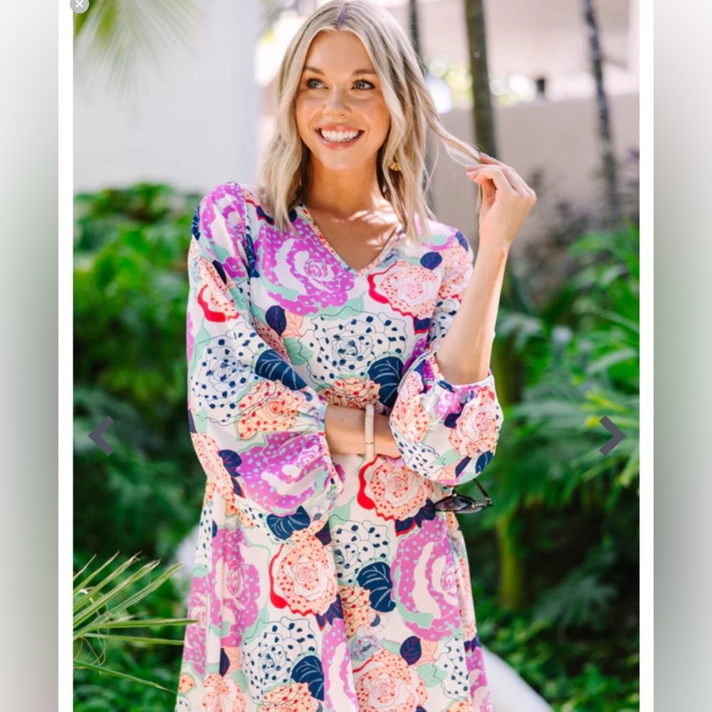 L Shop the Mint Pastel Floral V-Neck Dress